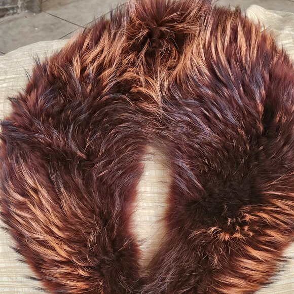 Real Fur Collar - Picture 2 of 9